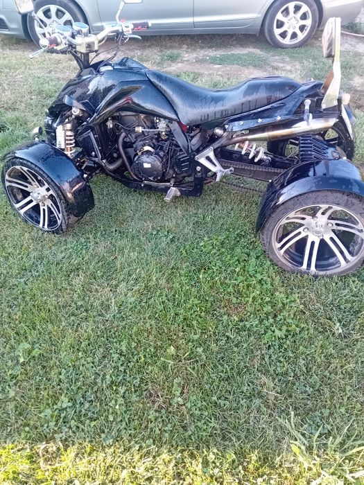 Se vinde ! Sau schimb cu atv