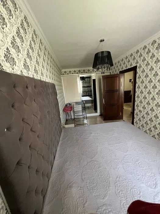 Срочно сдается 3х комнатная квартира рядом метро  ОЙБЕК  306*