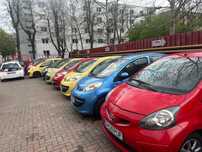 Închiriez mașina Rent a car Delivery GLOVO Bolt TAZZ Food