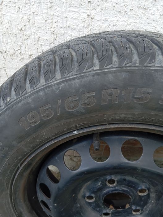 Гуми с джанти 15-ки