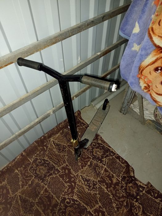 Самокат трюковой