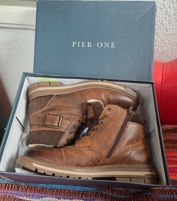 Bocanci imblaniti Pier One, marime 45
45·Nou cu etichetă·Pier One