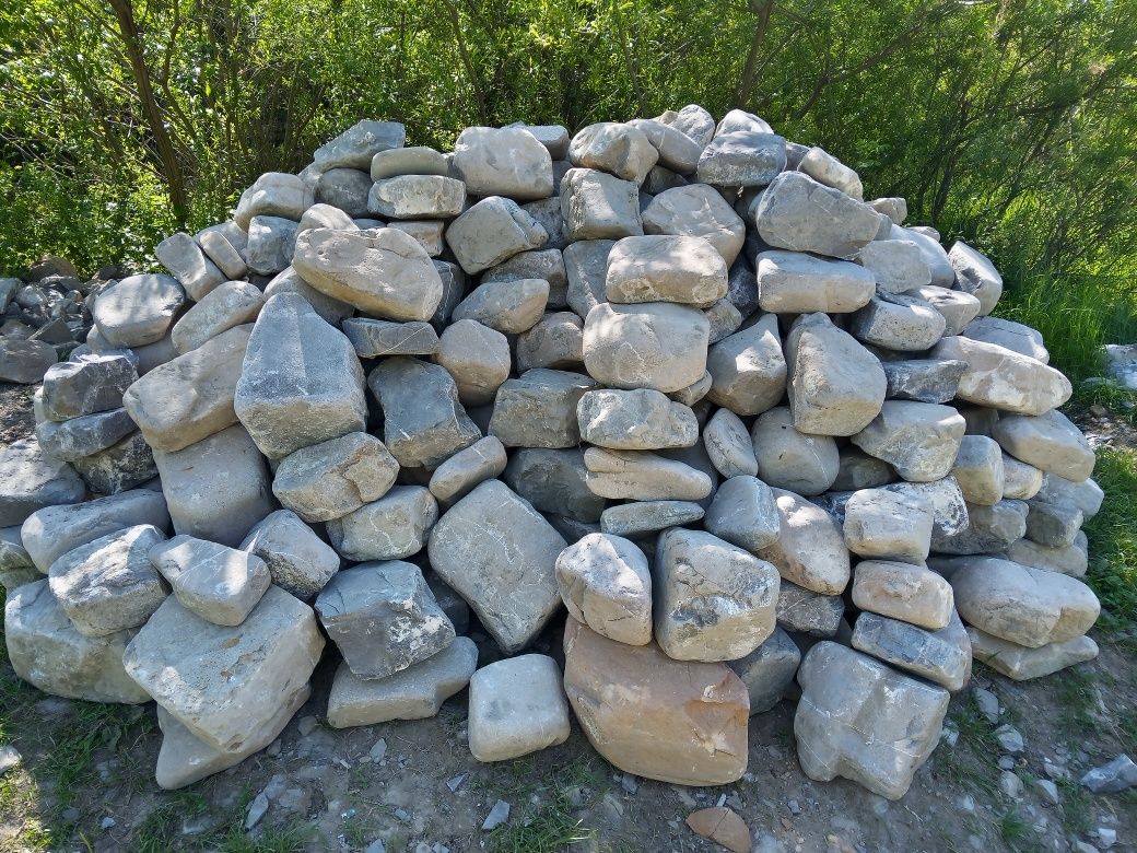 Piatra construcții