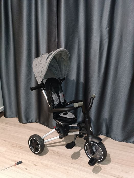 Продам трёхколёсный складной велосипед