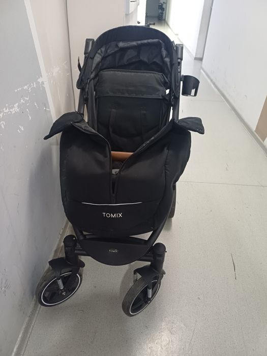 Коляска зимный хорошым состаянии