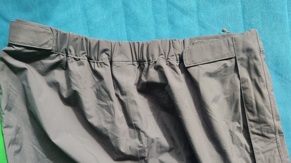 Продавам трекинг панталон The North Face,HY Vent ,Xl рамер,почти нов.