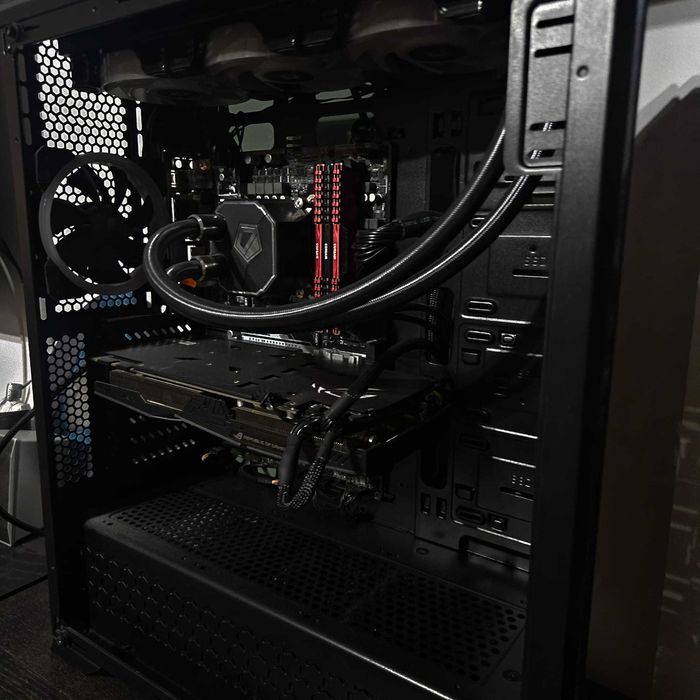 PC Gaming I7 7700k - 24GB RAM - GTX 1080 8GB - Watercooling