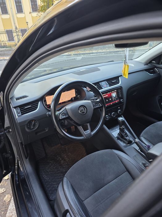 Skoda Octavia 3 Scout / DSG / Virtual/Laser