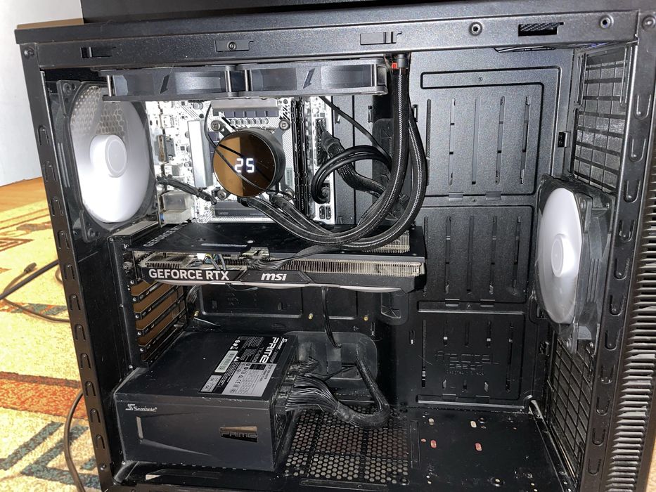Vand pc gaming i712700 kf+monitor asus 240hz+ tastatura