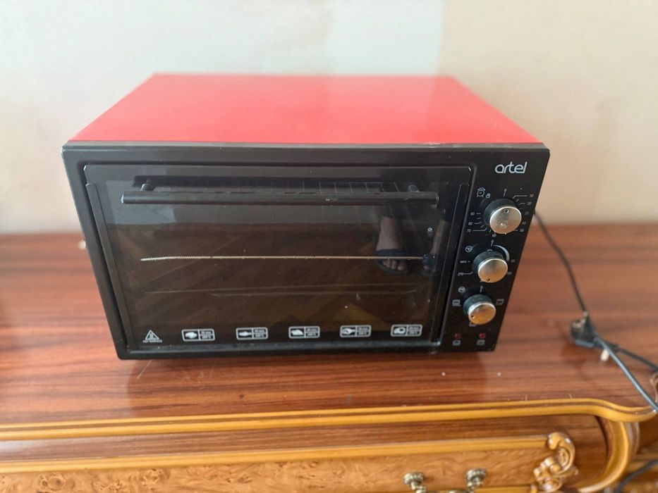 Продаётся печь artel