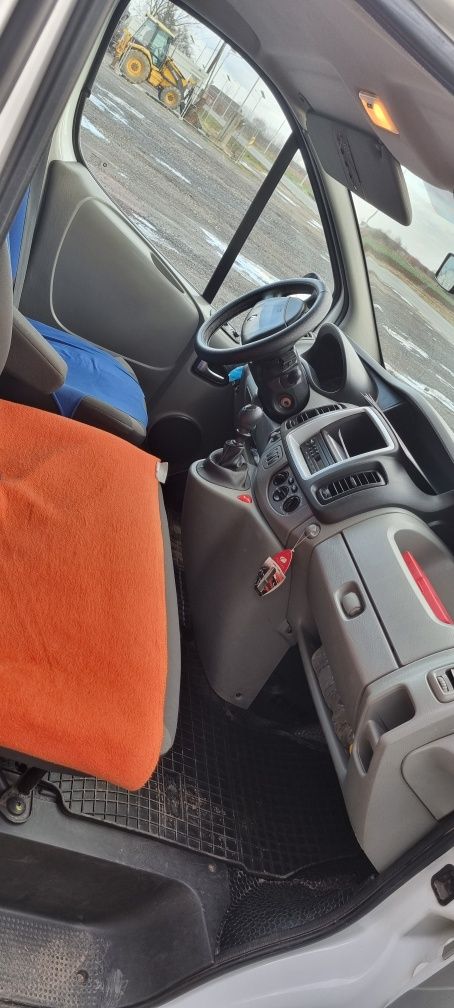 Renault trafic II passanger