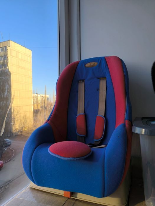 Авто кресло детское