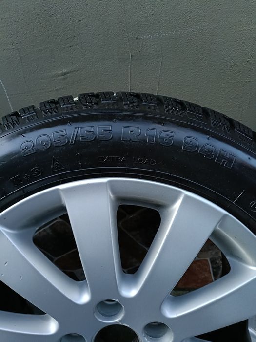 Jante aliaj cu anvelope de iarnă