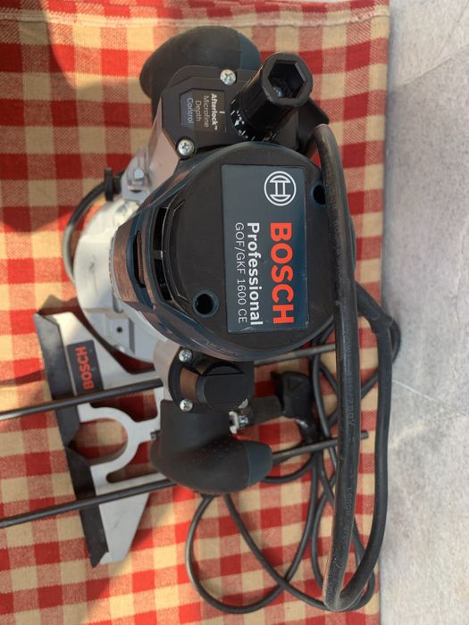 Bosch Professional GOF 1600 CE /230V/1600W/оберфреза/