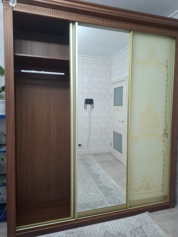 Продается Шкаф купе