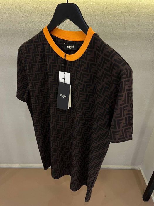 Tricou fendi premium lichidare