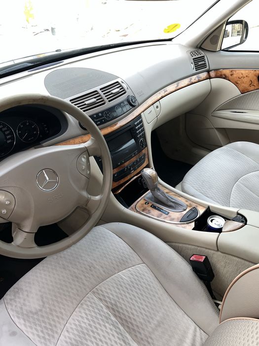 Mercedes E200 2005 automata