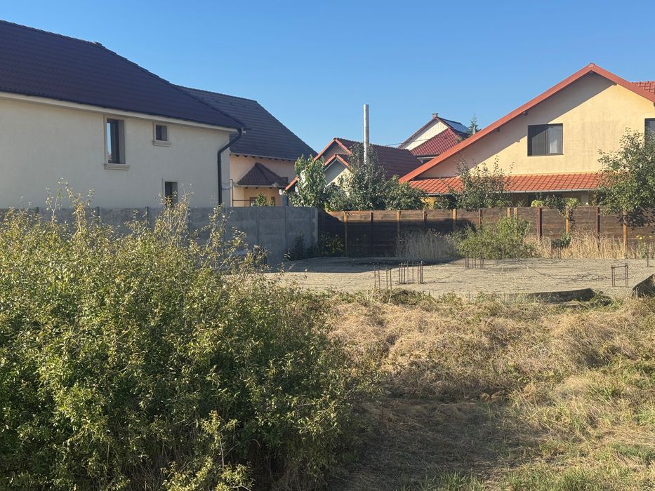 Vând teren Vladimirescu 500 metri