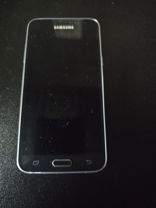 Trlefon samsung j3