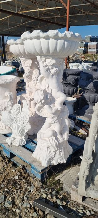 Jardiniera din beton,ghiveci din beton,statueta din beton