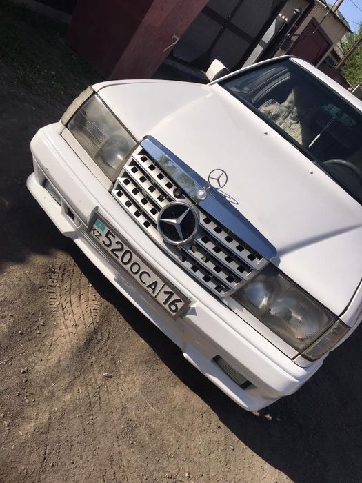 Продам мерседес w124