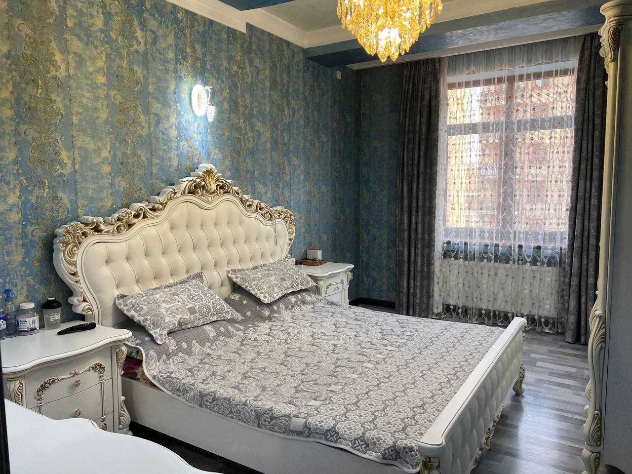 ЖК Parisien Мост Мукими 4-комн 4/8 136 м² ремонт меб/тех охр двор 24/7