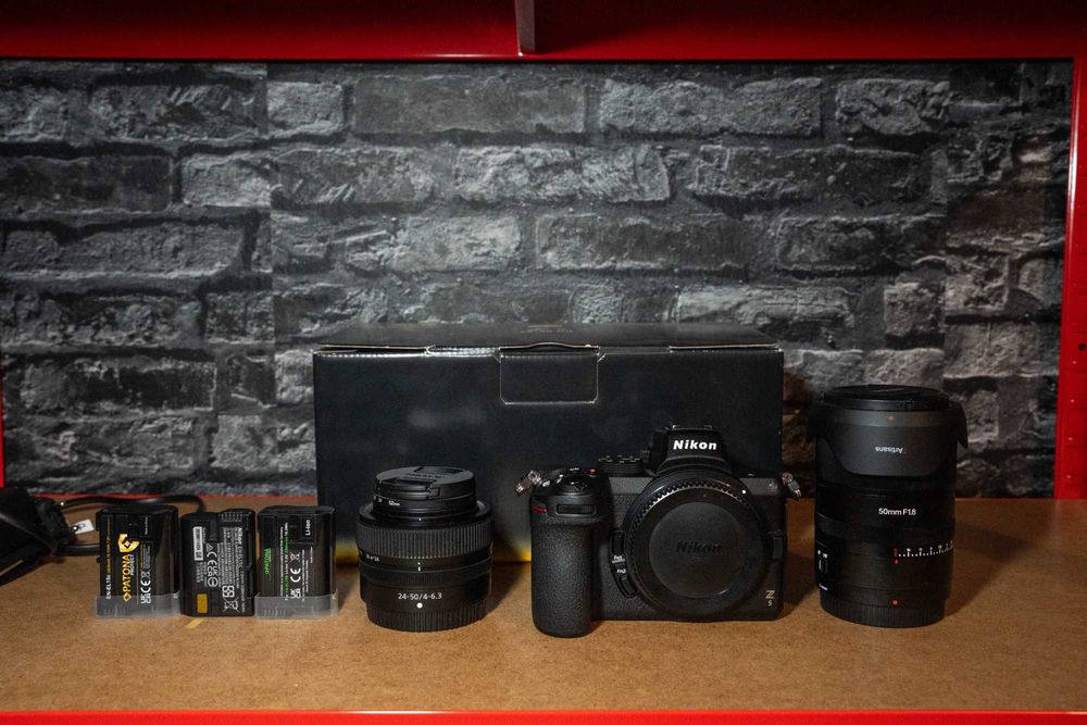 Pachet - Nikon Z5 + obiective