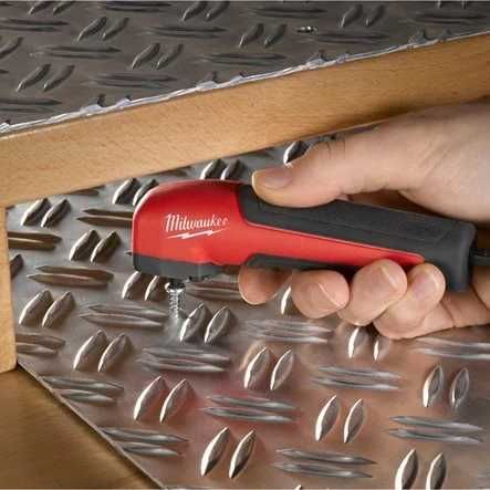 Dispozitiv atașabil la unghi drept Milwaukee - 4932471274