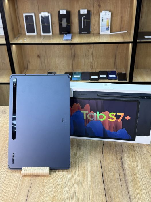 Samsung Tab S 7 plus 128 gb с клавиатурой