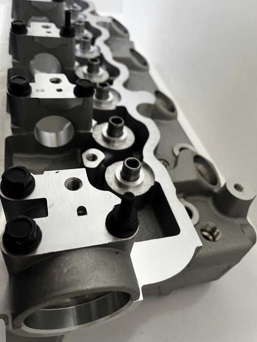 Головка блока на Toyota 2L-T