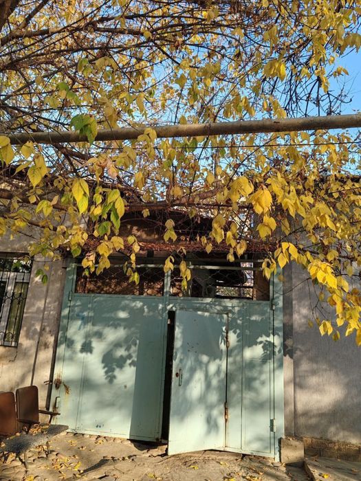 Продаеться дом под снос (бараки)