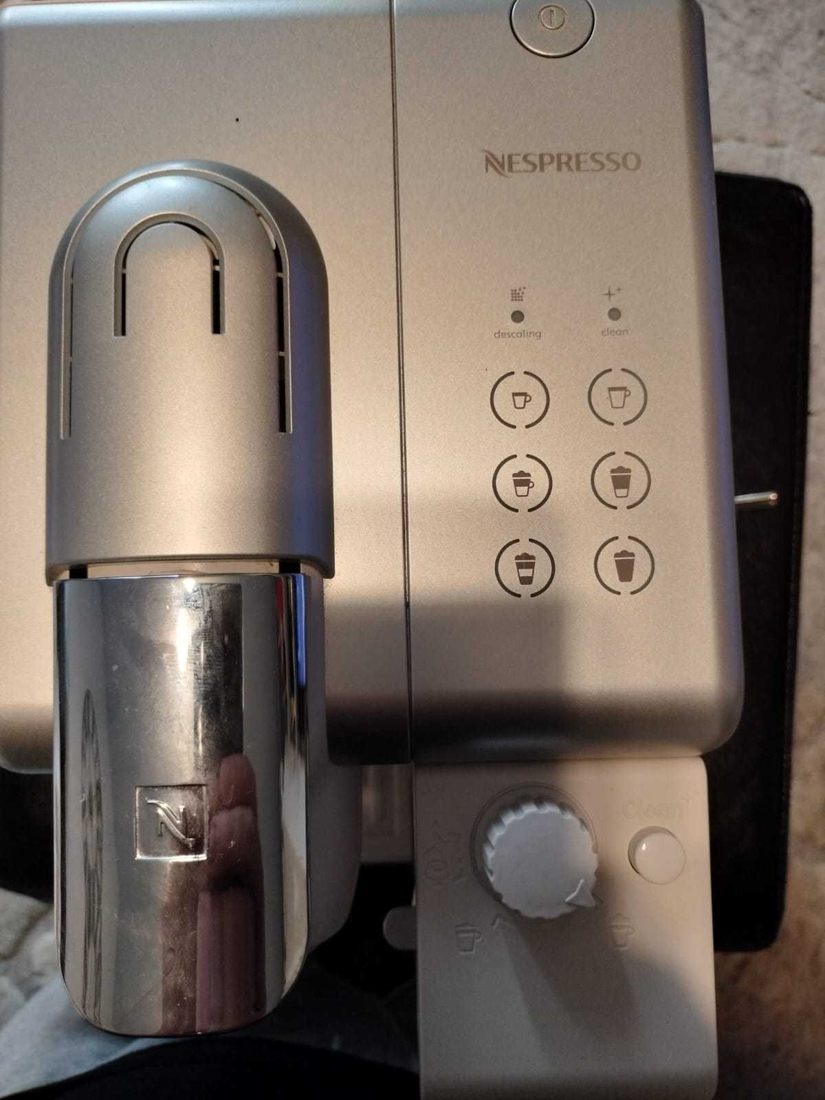 Nespresso Lattissima One Touch