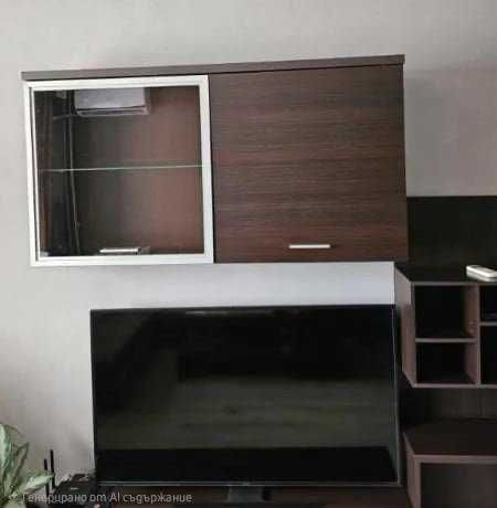 Продавам секция / венге /