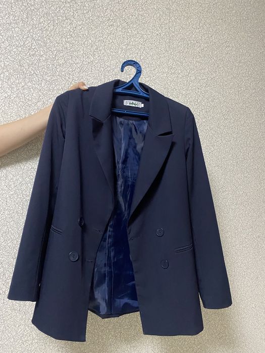 Продам женскую одежду 42-44