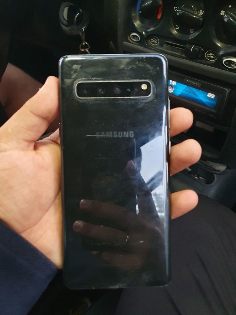 Samsung es 10+ 5G