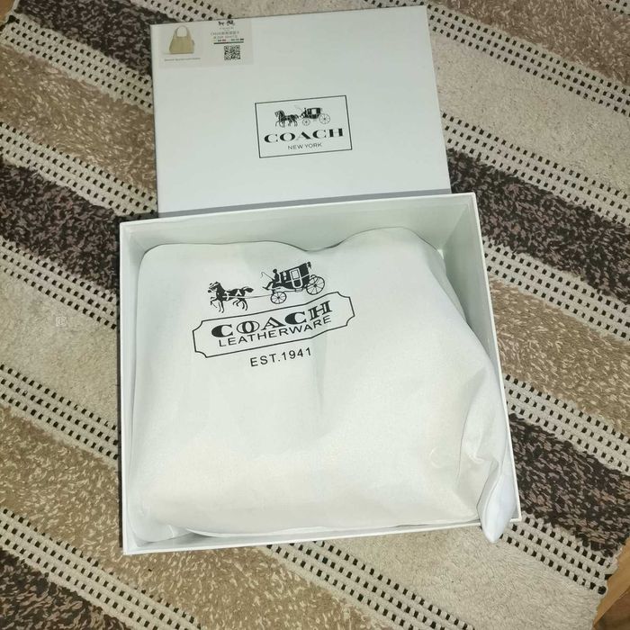 Coach Дамска чанта Lana 23