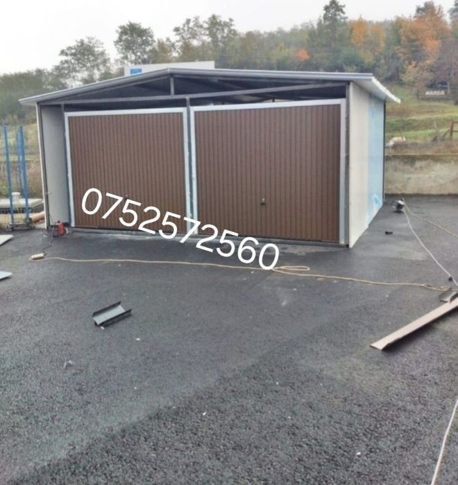 Garaje pe structuri metalice învelite cu panou senwis