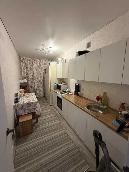 Продается 1 комнатная квартира по ул Кошкарбаева 29