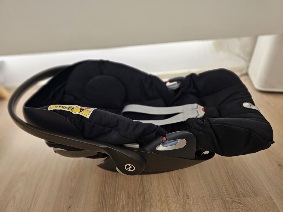Scoica auto Cybex cloud Z I-size , pozitie de somn aproape orizontala