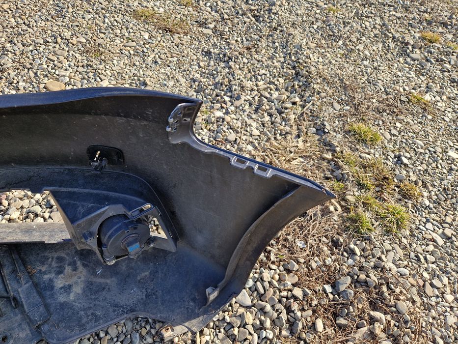 Bara fata grila Audi A4 b8 cod culoare LZ7L