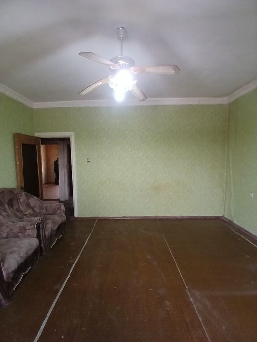 Продаётся 2-х комнатная квартира