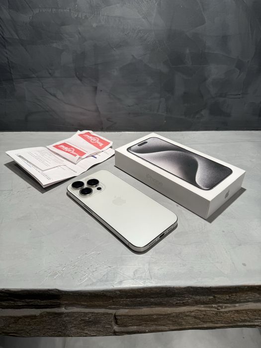 КАТО ЧИСТО НОВ Iphone 15 Pro + гаранция