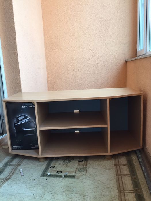 Продаю тумбу