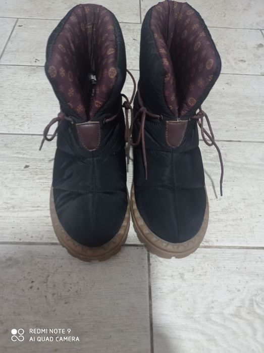 Продам бу состояние отличное мало одевали р.36