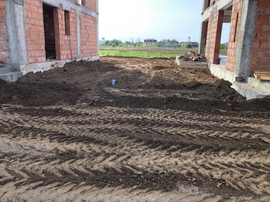 Pamant de Umplutura sau pamant negru vegetal