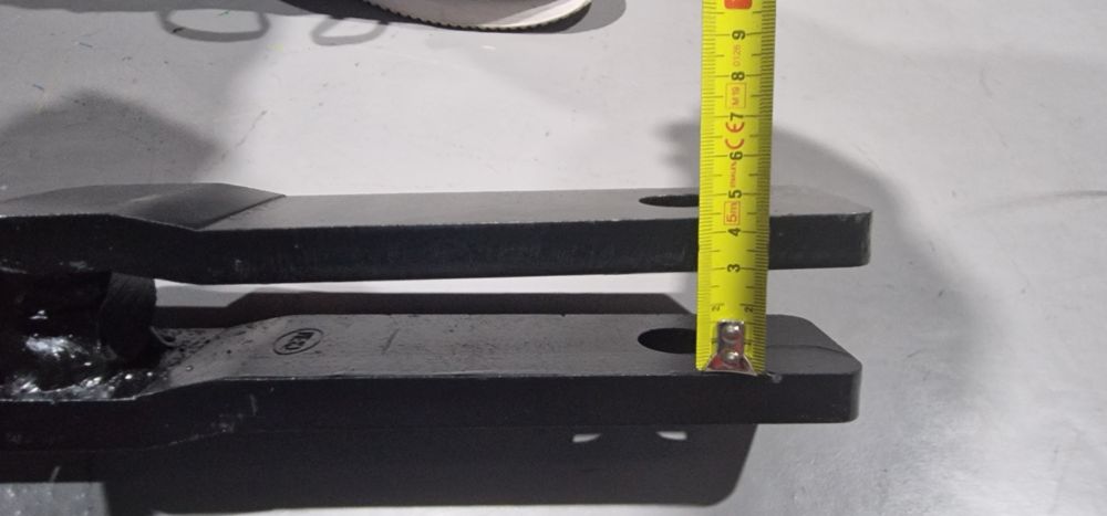 Tirant lateral vertical tractor stabilizator întinzător cu reductor fo