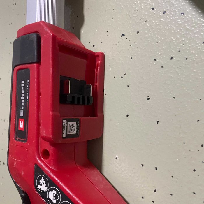 Drujbă pe acumulator Einhell GC-LC 18/20 Li T-Solo