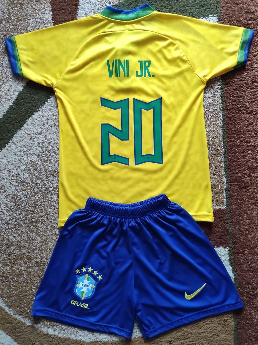 Echipament Brazilia Vinicius copii 7-8 ani
