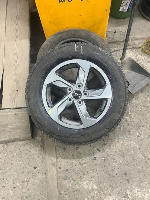 Диски и шины от kia, r16, новые, шины от Bridgestone