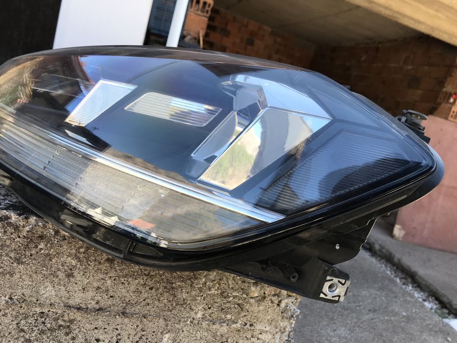 Оригинален ляф фар за Голф 7